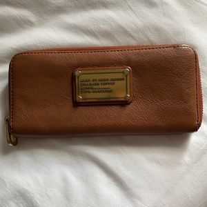 Marc Jacobs leather wallet